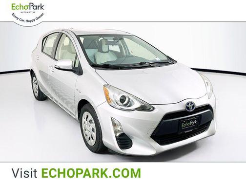 2016 Toyota Prius c One