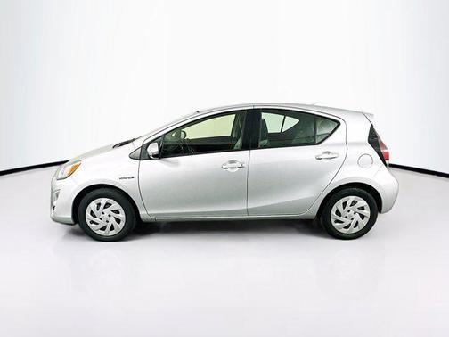 2016 Toyota Prius c One