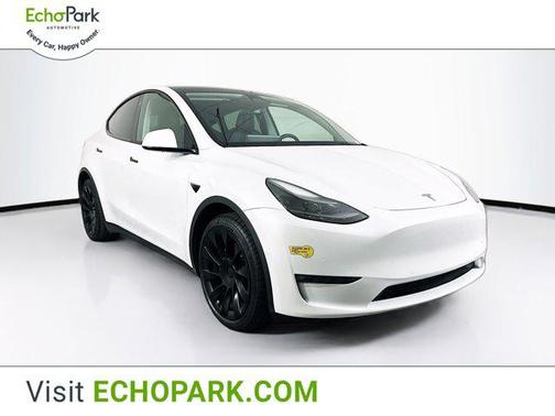 2022 Tesla Model Y Long Range Dual Motor All-Wheel Drive