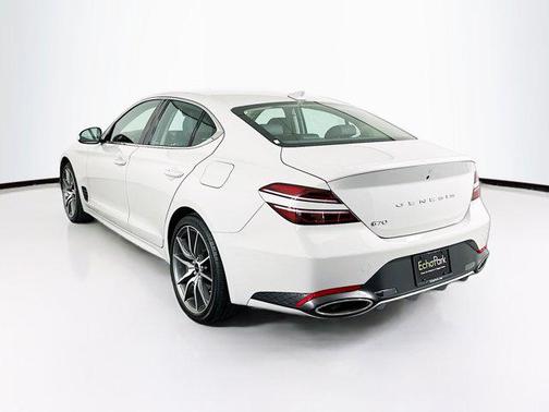 2025 Genesis G70 2.5T RWD