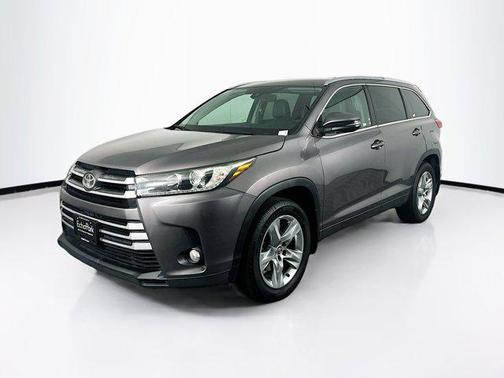 Predawn Gray Mica 2017 Toyota Highlander Limited