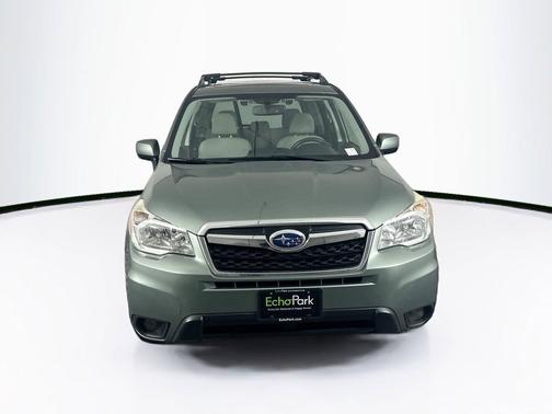 Jasmine Green Metallic 2016 Subaru Forester 2.5i Premium