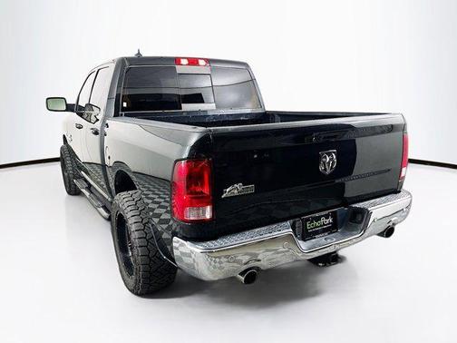 Brilliant Black Crystal Pearlcoat 2019 RAM 1500 Big Horn