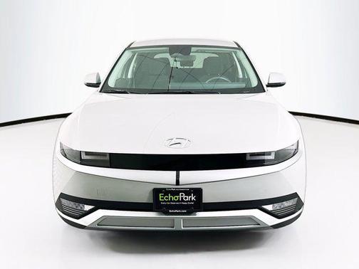 2024 Hyundai IONIQ 5 SE