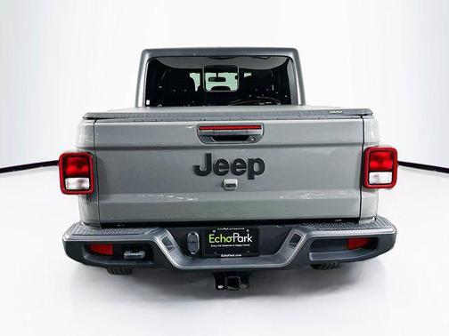 2022 Jeep Gladiator Altitude 4x4