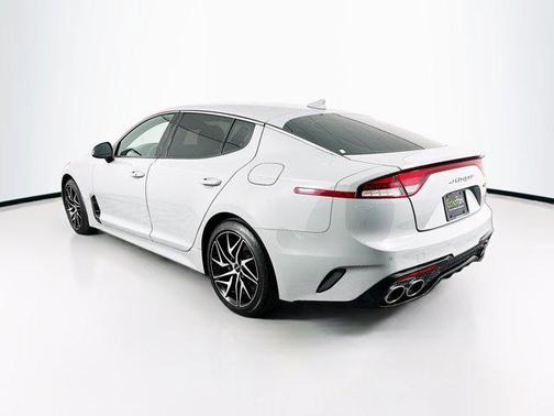 2022 Kia Stinger GT-Line
