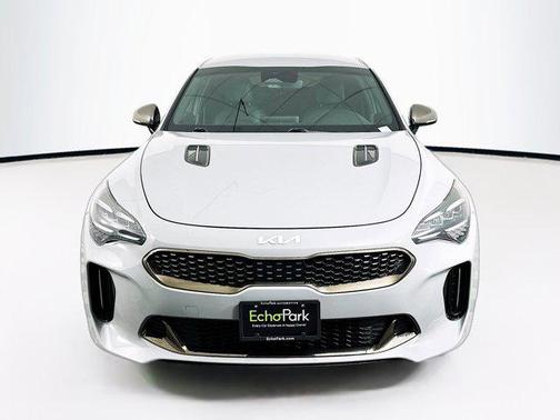 2022 Kia Stinger GT-Line