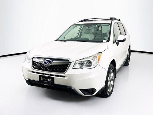 Crystal White Pearl 2016 Subaru Forester 2.5i Touring