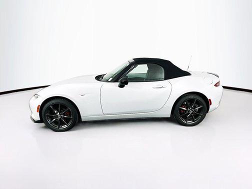 2016 Mazda MX-5 Miata Club