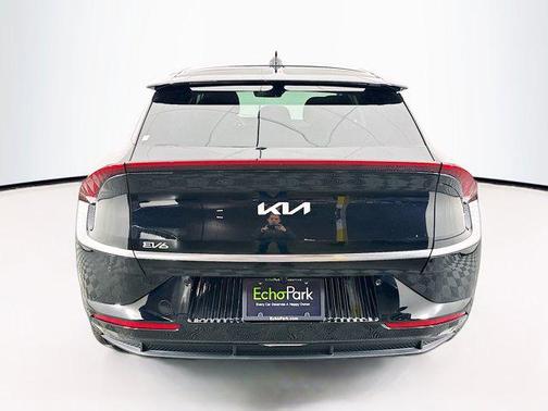 2022 Kia EV6 Wind
