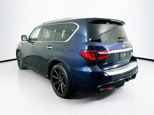 2020 INFINITI QX80 Luxe