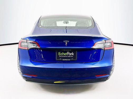 2022 Tesla Model 3 Standard Range