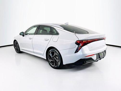 Wolf Gray 2025 Kia K5 GT-Line