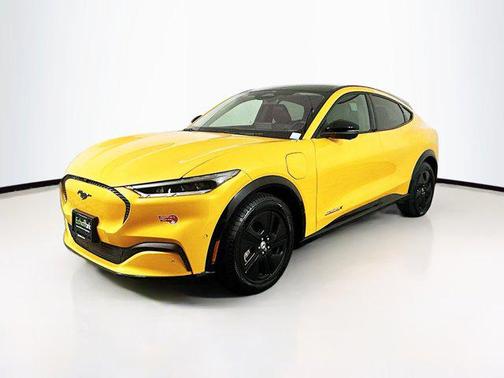 2022 Ford Mustang Mach-E California Route 1