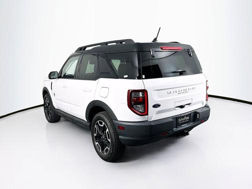 Oxford White 2022 Ford Bronco Sport Outer Banks