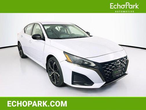 2024 Nissan Altima SR FWD