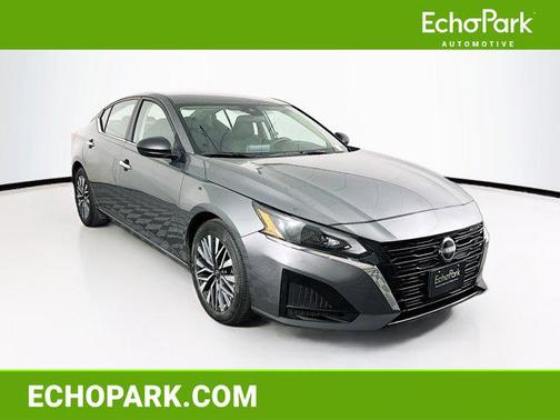 Gun Metallic 2025 Nissan Altima SV FWD