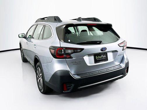 2020 Subaru Outback Base