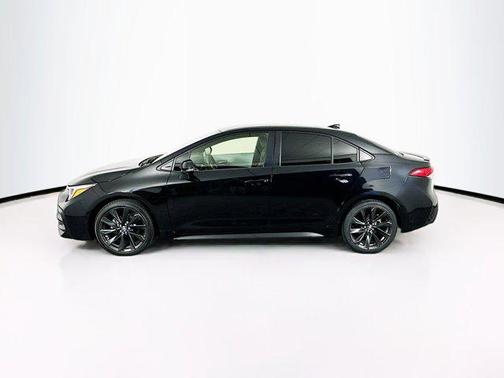2023 Toyota Corolla Hybrid SE