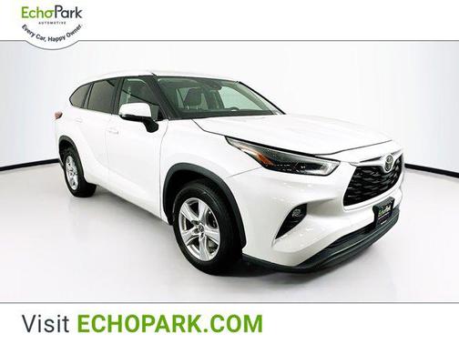 2023 Toyota Highlander LE