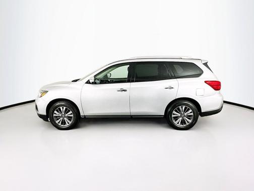 Brilliant Silver Metallic 2019 Nissan Pathfinder SL