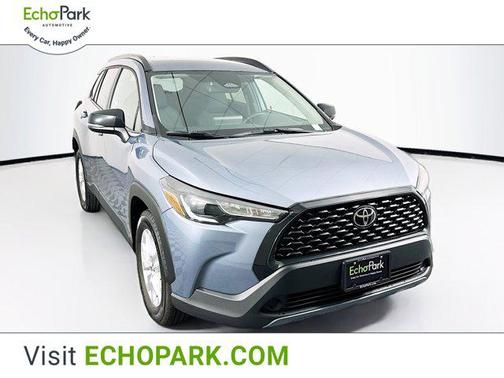 2025 Toyota Corolla Cross LE