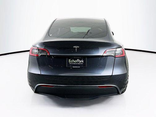 2025 Tesla Model Y Long Range Dual Motor Rear-Wheel Drive