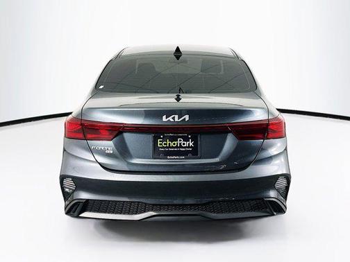2023 Kia Forte LX