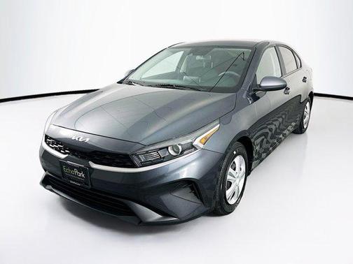 2023 Kia Forte LX