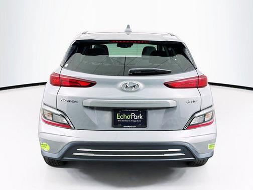 2023 Hyundai KONA EV SE
