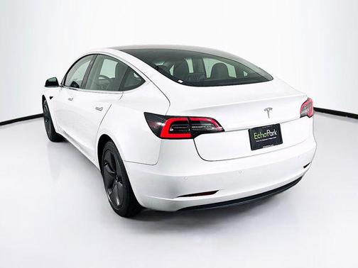 Pearl White Multi-Coat 2020 Tesla Model 3 Standard Range Plus