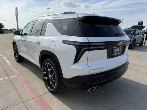 2025 Chevrolet Traverse High Country