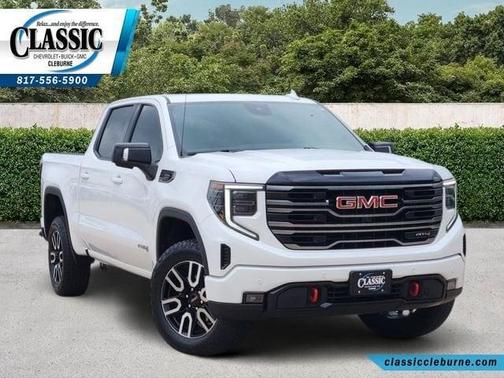 Summit White 2025 GMC Sierra 1500 AT4
