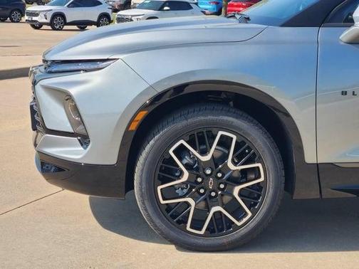 Sterling Gray Metallic 2026 Chevrolet Blazer RS