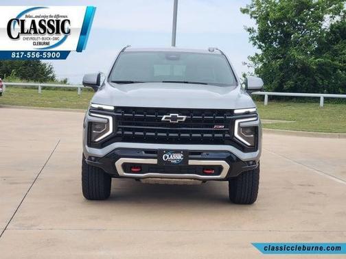 Sterling Gray Metallic 2025 Chevrolet Suburban Z71