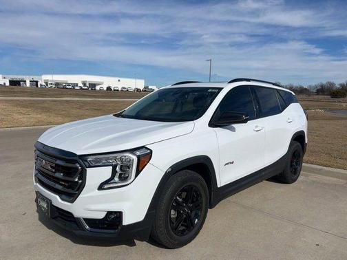 2022 GMC Terrain AT4