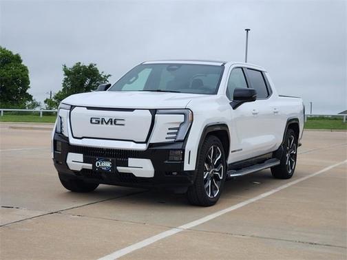 2025 GMC Sierra EV Denali