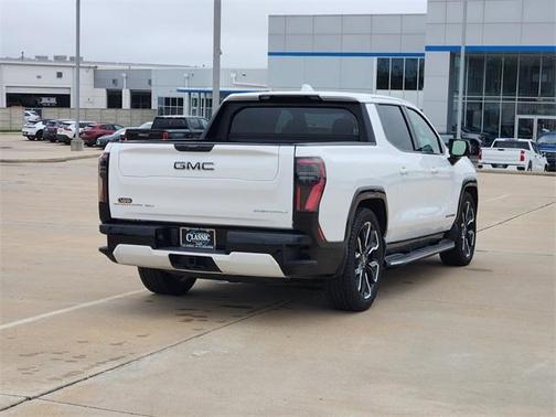 2025 GMC Sierra EV Denali