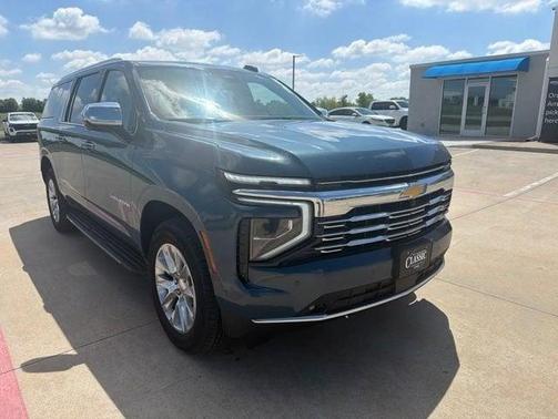 Lakeshore Blue Metallic 2025 Chevrolet Suburban Premier