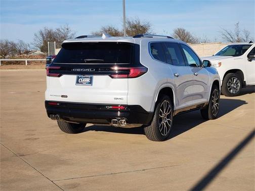 2026 GMC Acadia Denali