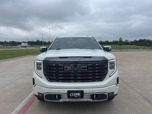 White Frost Tri-Coat 2024 GMC Sierra 1500 Denali Ultimate