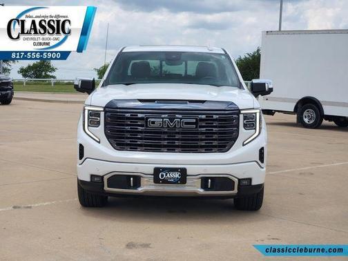 White Frost Tri-Coat 2024 GMC Sierra 1500 Denali Ultimate