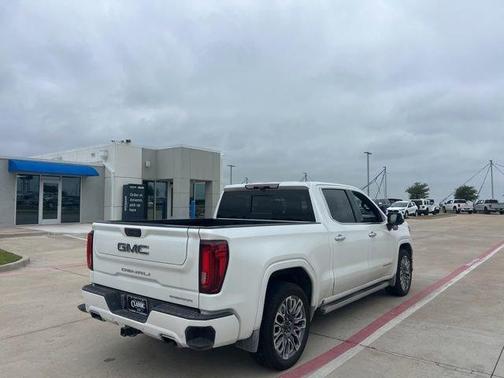 White Frost Tri-Coat 2024 GMC Sierra 1500 Denali Ultimate