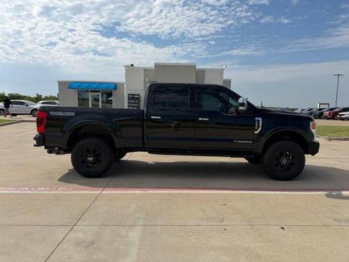 Black 2022 Ford F-250