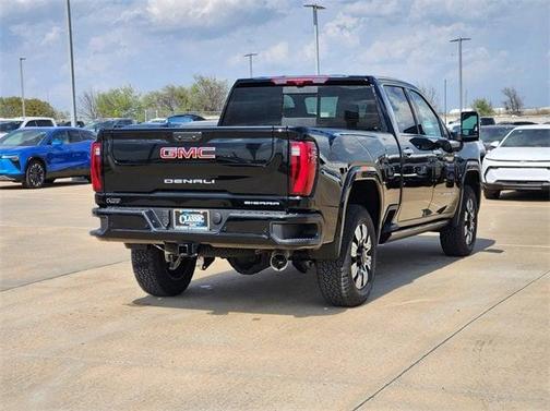 2025 GMC Sierra 2500 Denali
