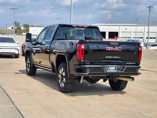 2025 GMC Sierra 2500 Denali