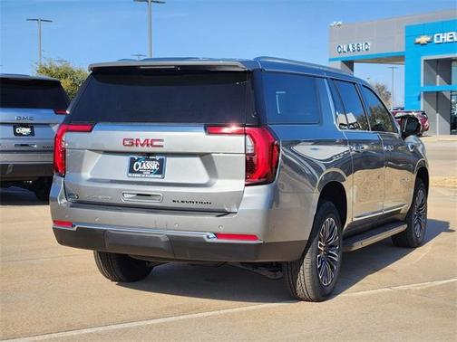 2026 GMC Yukon XL Elevation