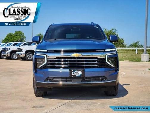 Lakeshore Blue Metallic 2025 Chevrolet Suburban LT