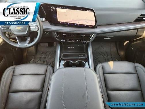 Lakeshore Blue Metallic 2025 Chevrolet Suburban LT