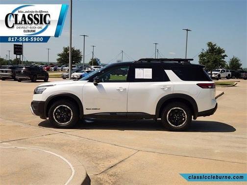 2025 Nissan Pathfinder Rock Creek